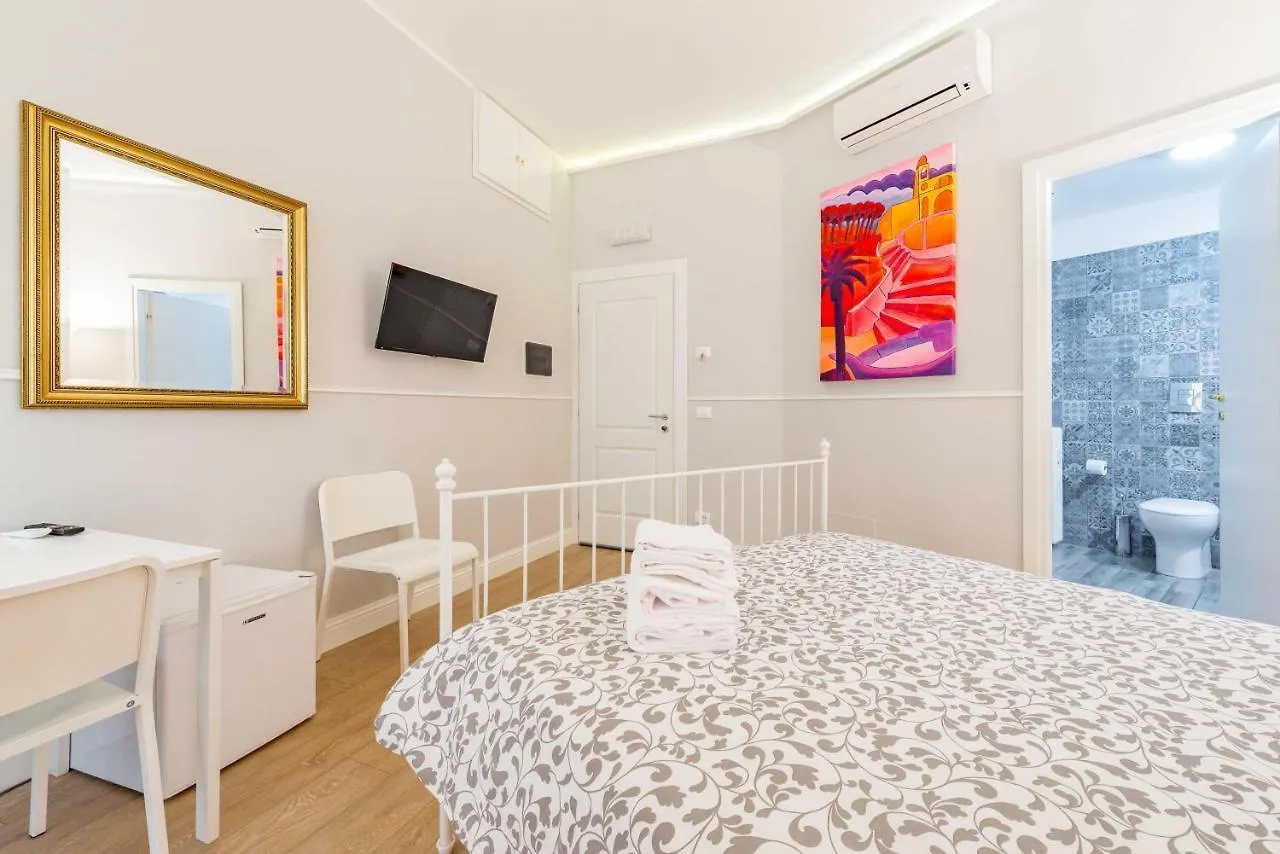 Frühstückspension Un Attimo A Roma B&B Italien