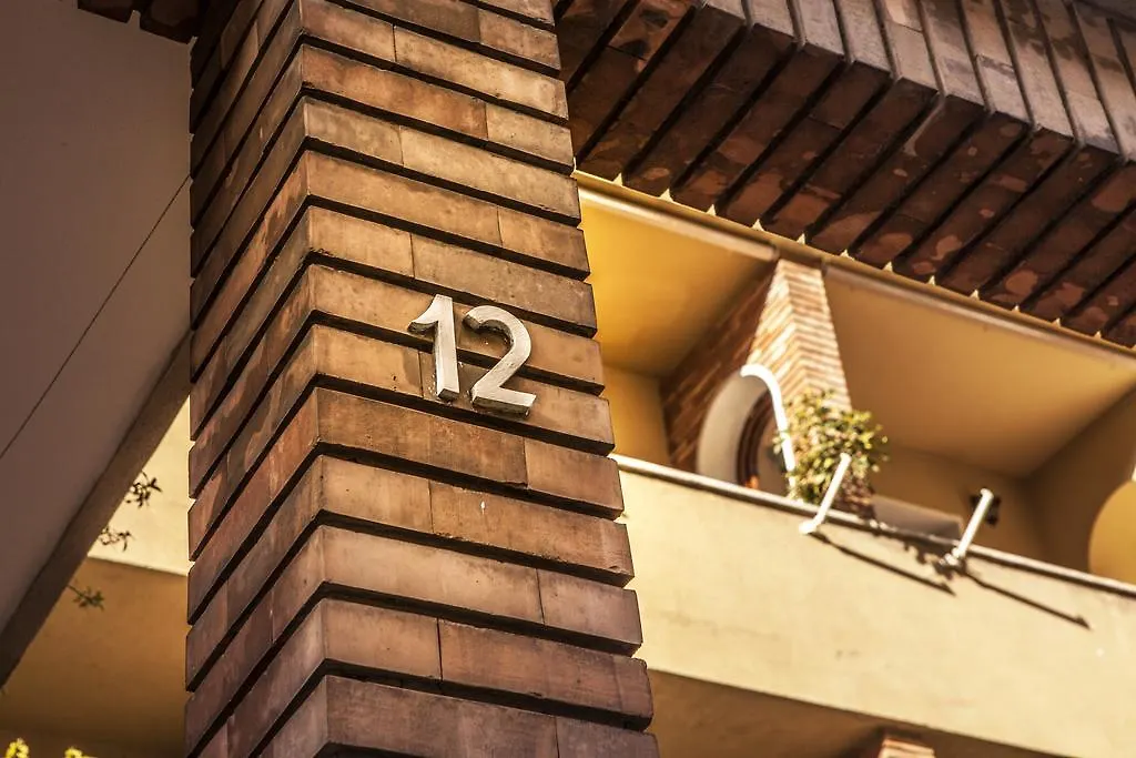 Frühstückspension Un Attimo A Roma B&B