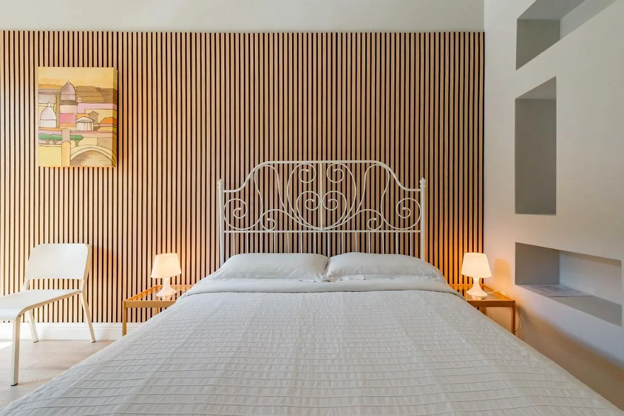 Bed & Breakfast Un Attimo A Roma B&B Italy