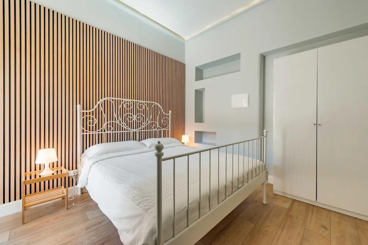 Un Attimo A Roma B&B  로마