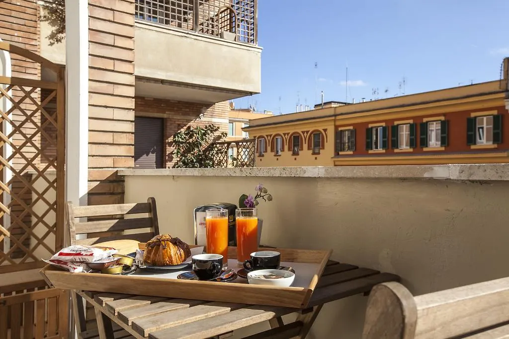 Un Attimo A Roma B&B 이탈리아